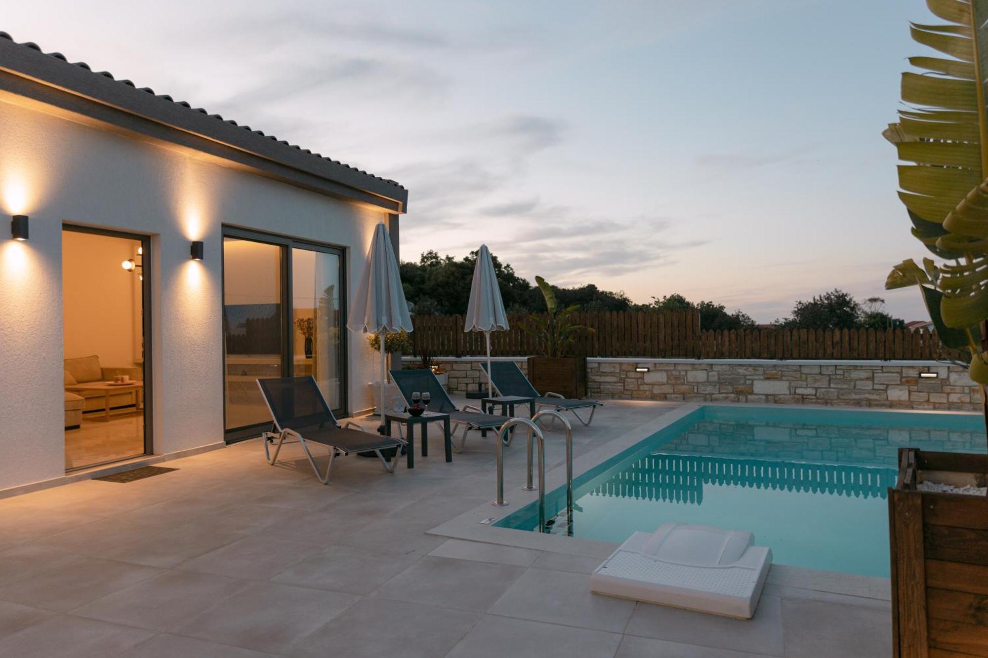 Halaro Villa Йерані Екстер'єр фото